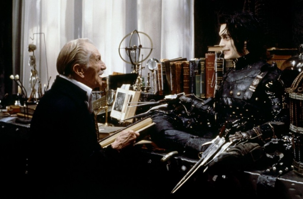 Screenshot from Edward Scissorhands.